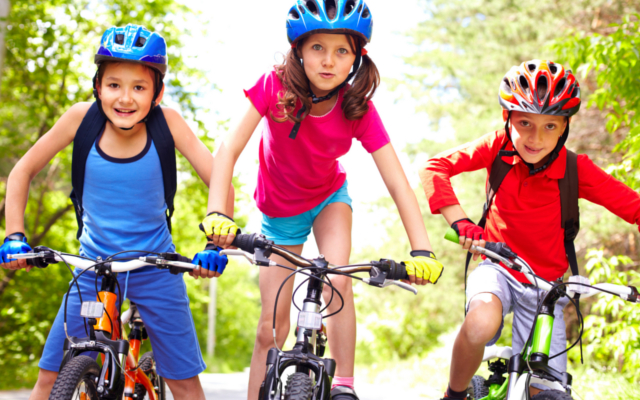 Kindergeburtstag_Fahrradfahren_Kinder